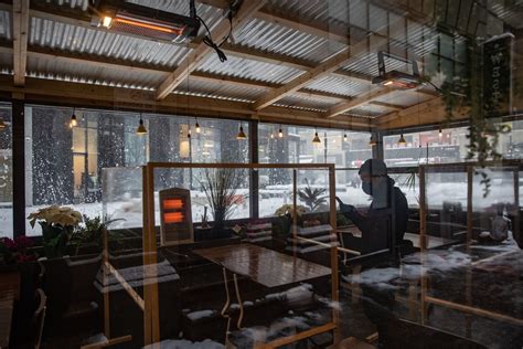 New York State to move bar, restaurant curfew to midnight starting