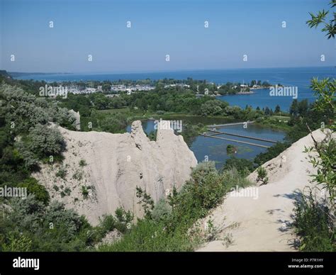 Toronto View From Edge Of The Cliff At Scarborough Bluffs To Park And