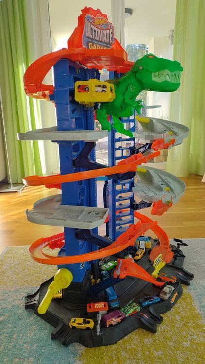 Hot Wheels Megacity Parkgarage Mit T Rex Kaufen Auf Ricardo