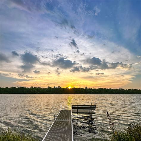 Westport ny travel guides are highlighting the beauty of the lake 10