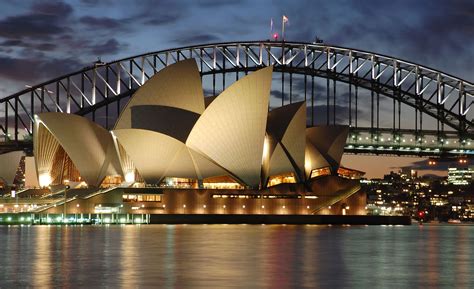 Visit Sydney