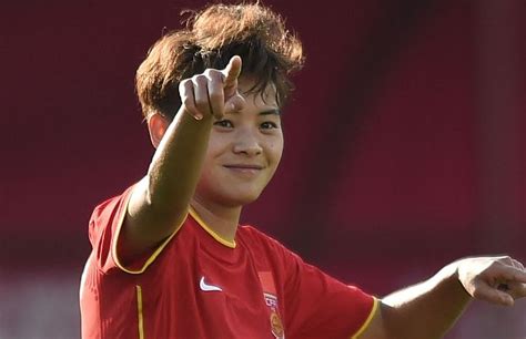 Wang Shuang Age, Salary, Net worth, Current Teams, Career, Height, and ...