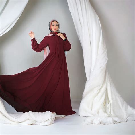 long maroon dresses 3