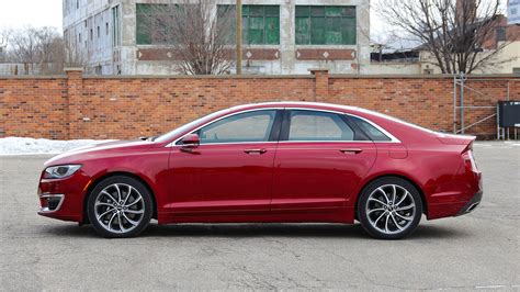 2017 Lincoln Mkz Review Luxury Style And 400 Horsepower