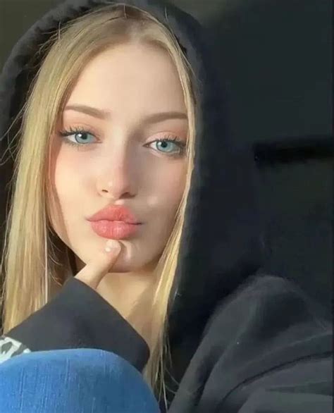 Pin by Jeffrey G Hernández R on imágenes Blonde hair girl Blonde hair blue eyes Blue eyed