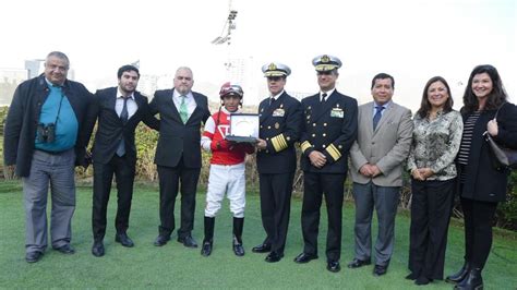 Marina de Guerra on Twitter En el Hipódromo del Jockey Club la