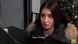 Debt K Guy And The Female Debtor Find A Common Language Thanks To Sex Xnxx