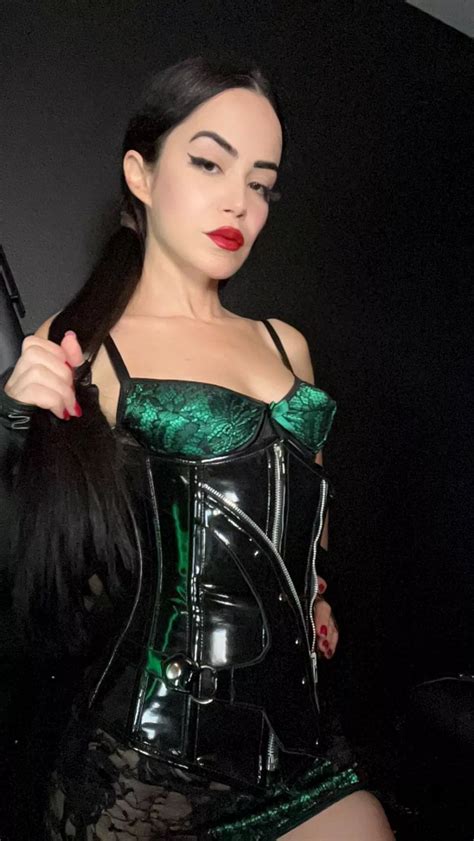 First Impressions Of My Gothic Outfit Nudes PunkGirls NUDE PICS ORG