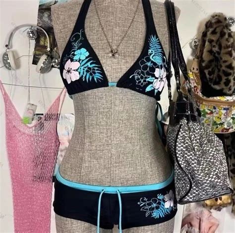 HIBISCUS Y K TWO PIECE BIKINI S HAWAIIAN COCONUT GIRL GYARU BOARD