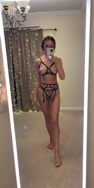 Petite Gone Wild Nerdy Asian Girl Here Do You Want To Be My Study Buddy Porn