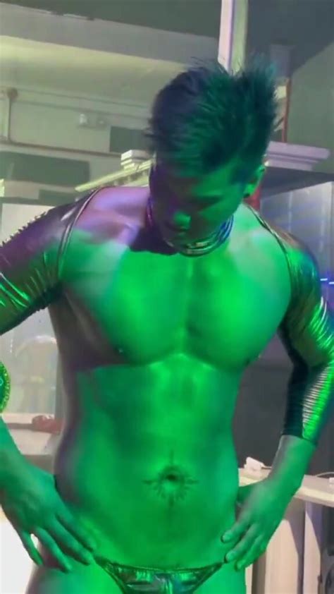 Hanz Bikini Hot Man Bulge ThisVid