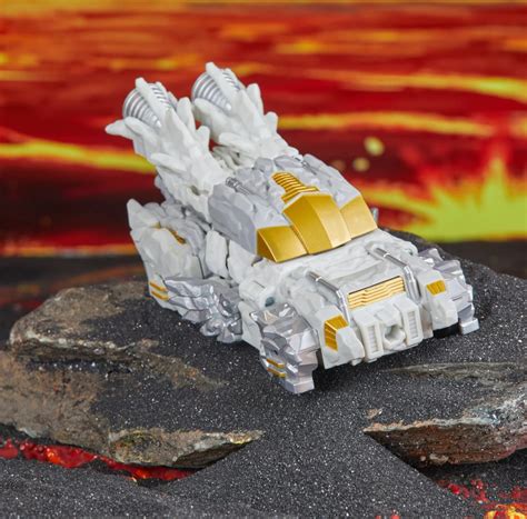 Pre Order Transformers Legacy United Deluxe Class Side Burn Hot Shot And Infernac Nucleous