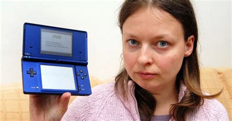 Mum Finds Porn On Son S Nintendo DSi Berkshire Live
