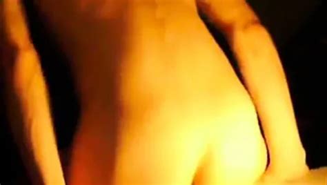 Limonkowa zieleń mikro bikini babcia tranny xHamster