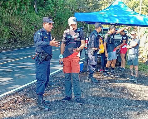 Pnc El Salvador On Twitter Nuestra Politur Brinda Seguridad A Atletas