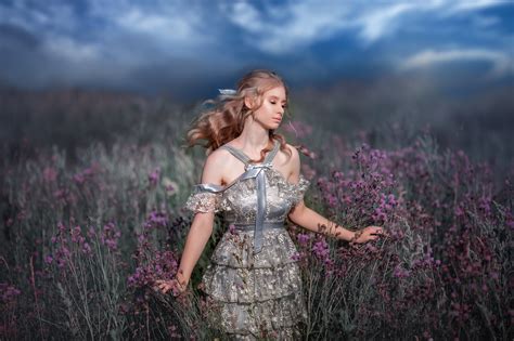 Model Hd Dress Brunette Depth Of Field Woman Hd Wallpaper Rare