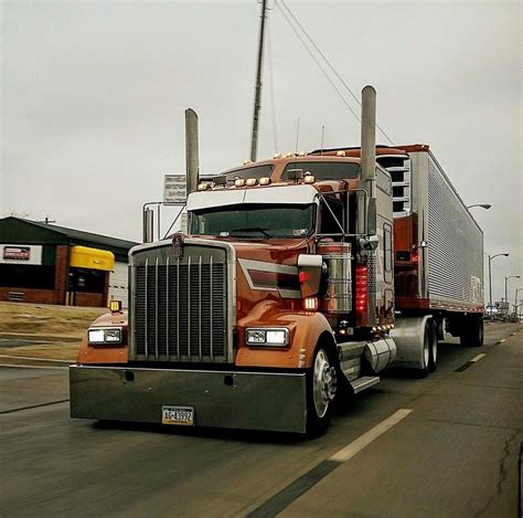 Semitrckn Kenworth Custom W900L With Matchin Reefer