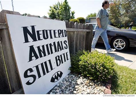 Vacaville Sex Predator Given Cold Welcome People Are Angry He S To Live In Their Neighborhood