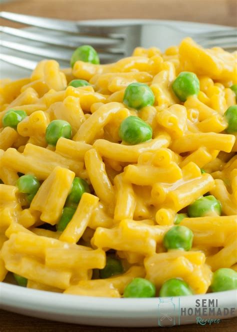 10 Ways to Change Up Boxed Mac and Cheese - You're gonna LOVE this!