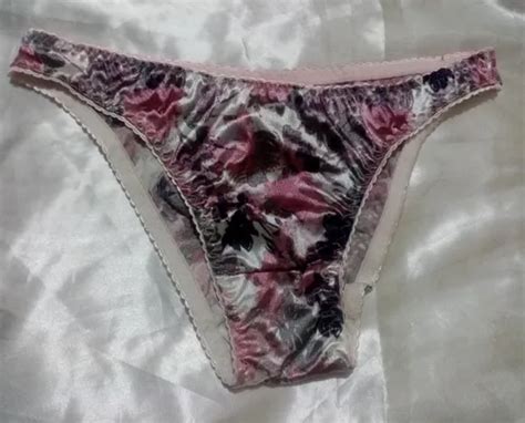 Pantaleta Bikini Satinada Ultrabrillosa Aperlado Lila Sua Meses Sin Intereses