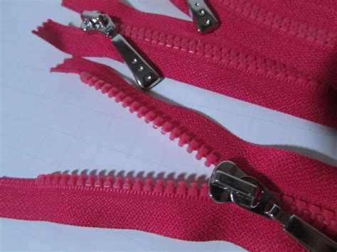 Metal Zippers At Best Price In Mumbai By Im Trim Resources Private