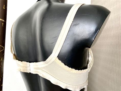 Vintage S White Lace Bullet Bra Romantic Vintage Lingerie Transparent Floral Champagne Bustier