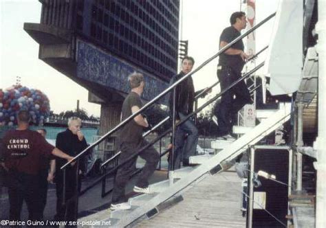 God Save The Sex Pistols Pistols Jubilee Pistols At The Palace Exclusive Pictures