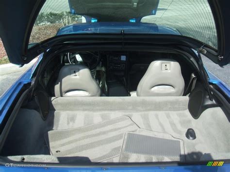 1999 Chevrolet Corvette Coupe Trunk Photo 39095510