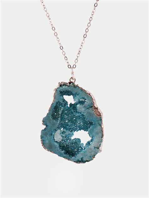 Aura Geode Pendant Bluesilver Cosmic