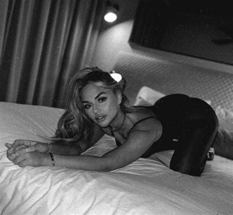 Emilie Rae Slender Blonde Babe Emilieraex OnlyFans Uncensored Leaks Nudes Videos