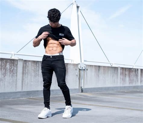 Photos Meet Mojib The Afghan Box Menswear Model Steaming Up Screens Worldwide Meaws Gay