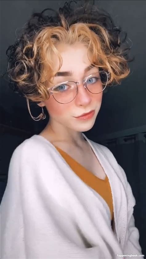 Graceful Addison Nude OnlyFans Leaks Fappening Page FappeningBook