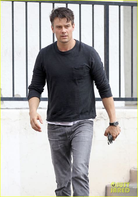 Fergie S Bikini Body Looks Amazing In L A Love La La Video Photo 3239121 Bikini Fergie