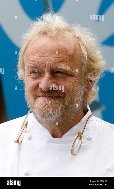 Portrait of celebrity chef Antony Worrall Thompson Stock Photo - Alamy