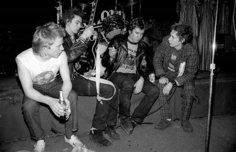 The Sex Pistols Posed Onstage At The Longhorn Ballroom Dallas Old Music Photo Ebay