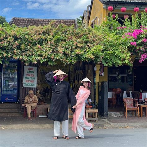 Hot girl Thái Lan diện đồ xinh xắn đi du lịch Việt Nam