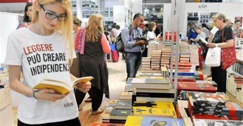 La Magia Del Premio Strega Candidati Libri Che Nessuno Legge O Quasi