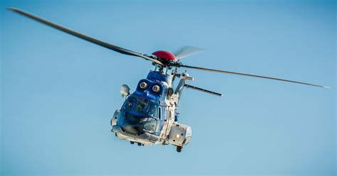 Sex fluttir með þyrlunni og þar af eitt barn