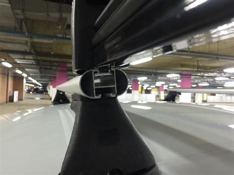 Крепление на 3 пары лыж/ 2 сноуборда на крышу — Ford Mondeo IV, 2,3 л ...