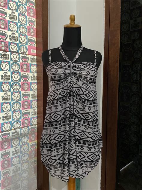 Bikini Beach Wear Set Fesyen Wanita Pakaian Wanita Lainnya Di Carousell