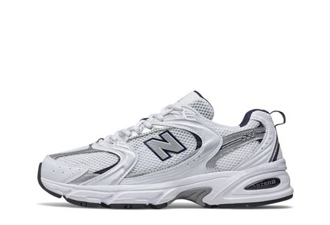 Купить New Balance 530 белые в Москве | МОСПОЙЗ
