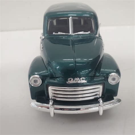 Mira 1950 Gmc Panel Truck Green 118 Diecast No Box Superb Condition