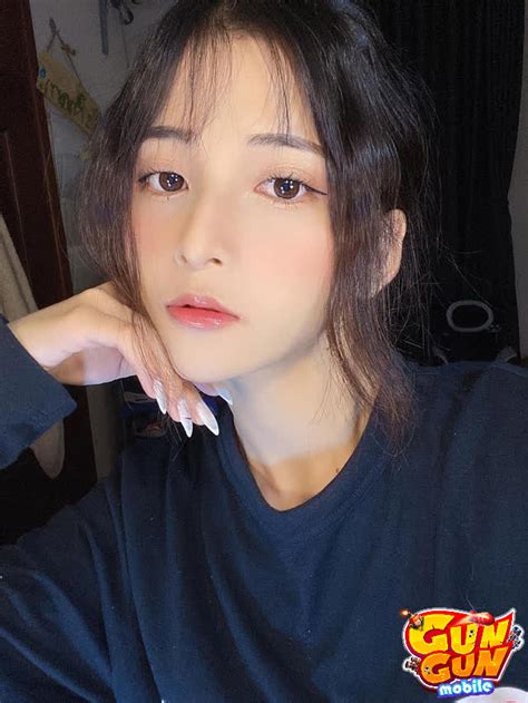 Buồn vì sắp hết nghỉ Tết Ngắm loạt ảnh gái xinh trắng trẻo thơm ngon cực HOT để vực dậy tinh