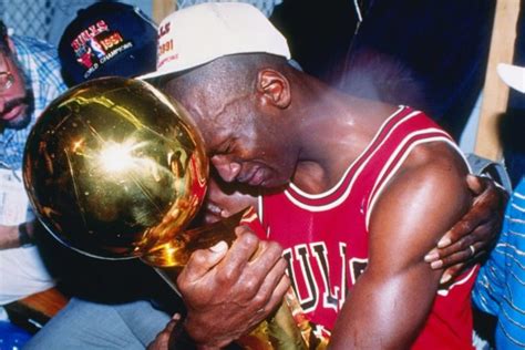 Michael Jordan Playoff Record: Insane Stats & Highlights - NBA Legends