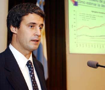 Prat Gay pronosticó una expansión monetaria ligada al crecimiento