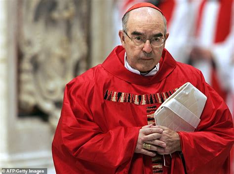 Eighty Per Cent Of Vatican Priests Are Gay According To Explosive New Book Daily Mail Online