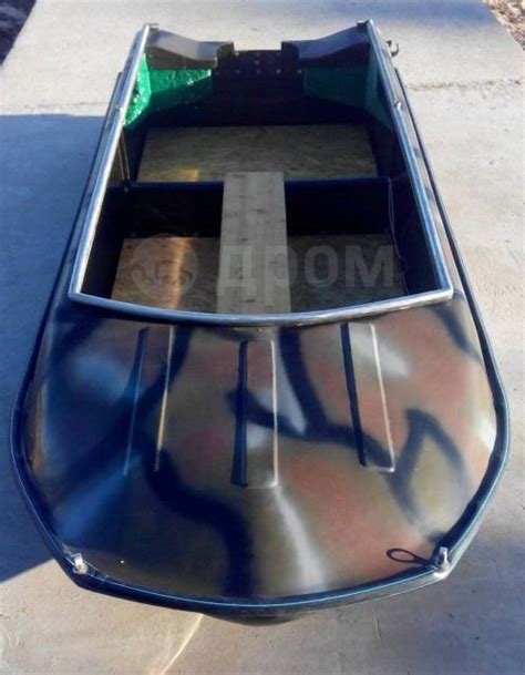 Продам весельную лодку "Романтика", 2016 год, 2,60 м. 5,00 л.с ...