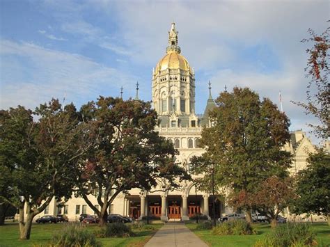 Connecticut State Capitol, Hartford - The Constitution State