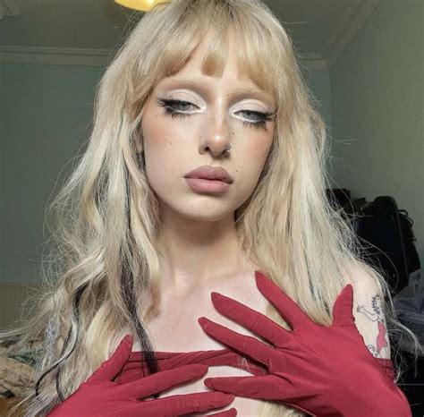 Pin By Liana U02DA U208A U2027 UA4B0 On Hair Rave Makeup Pretty Makeup Blonde Eyebrow Makeup