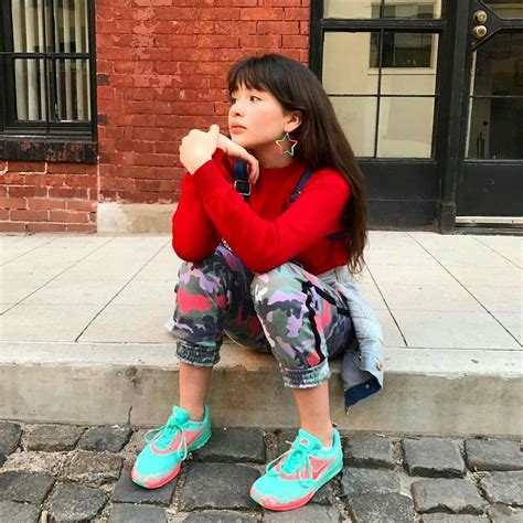 Pin Em Malina Weissman